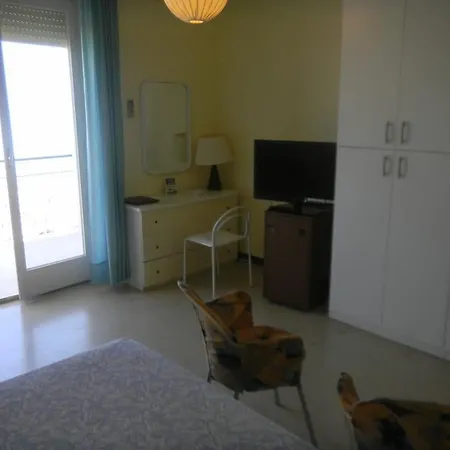 怡东大酒店 酒店 4*