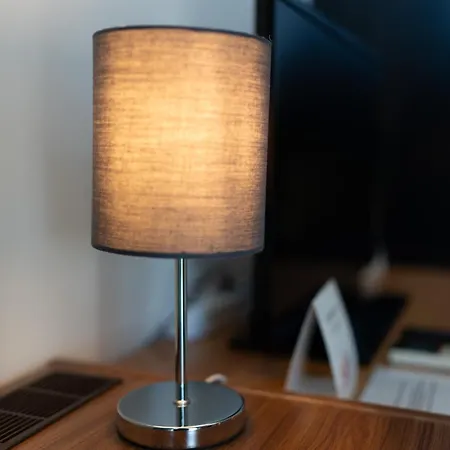 怡东大酒店 4* 西尼加利亚