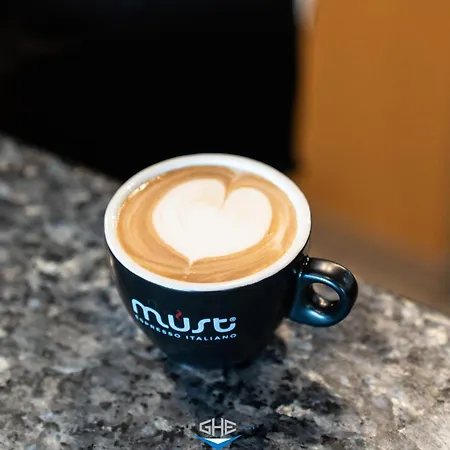 Grand Excelsior Hotel