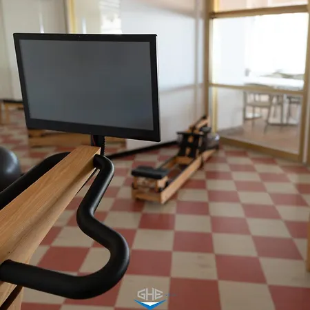 怡东大酒店 酒店 4*