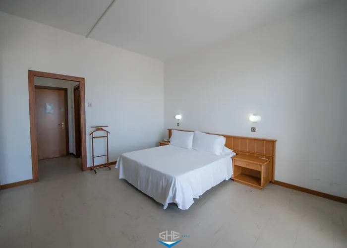 Grand Excelsior Hotel