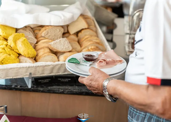 Grand Excelsior Hotel