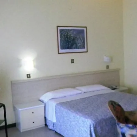 Grand Excelsior Hotell