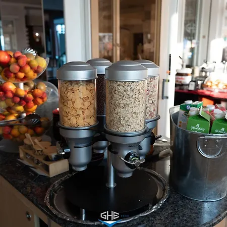 Hotel Grand Excelsior 4*