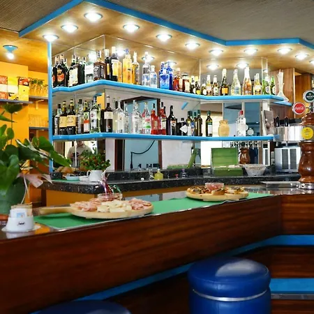 Grand Excelsior Hotel